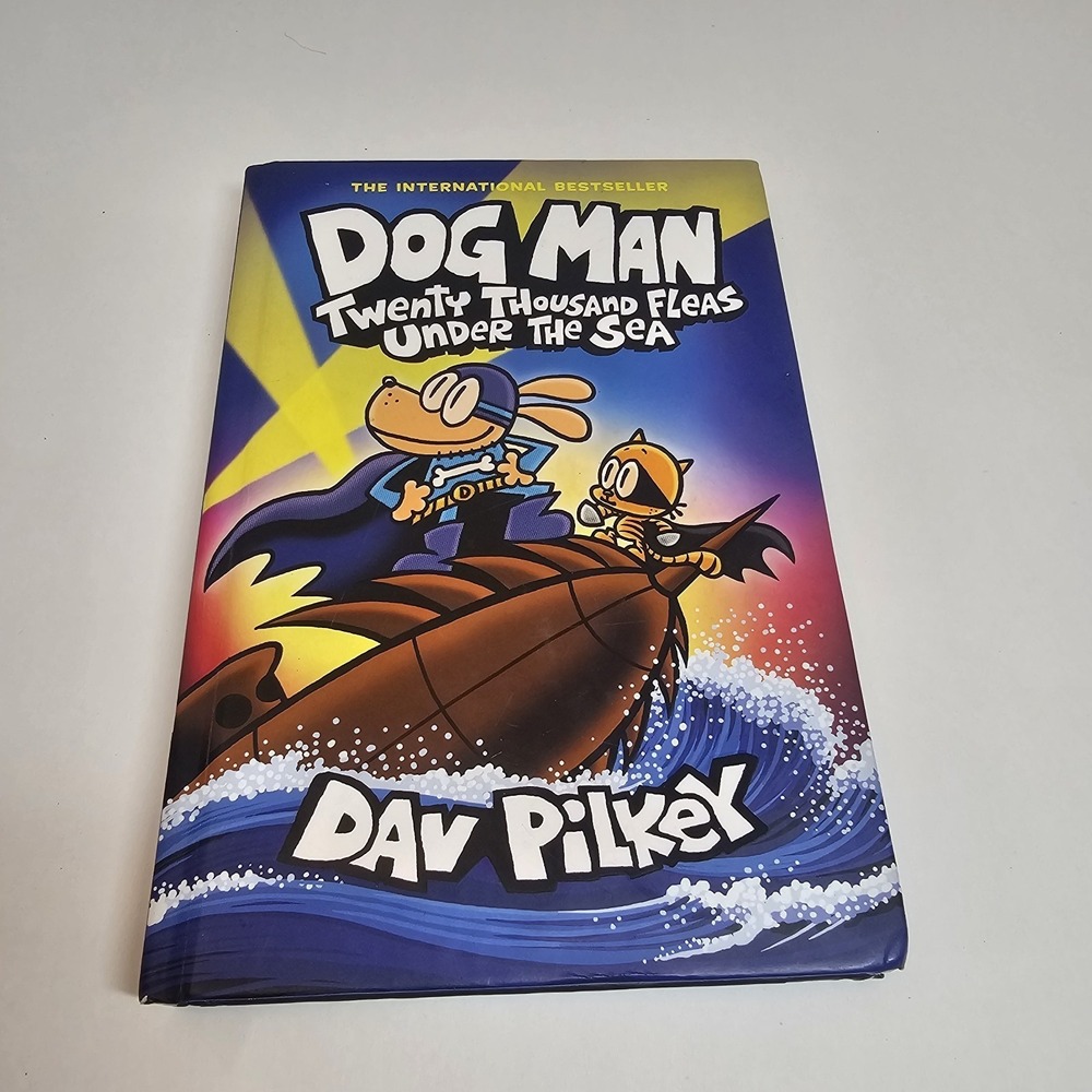 Dog Man- Twenty Thousand Fleas Under Sea. Dav Pilkey Hardcover Book Kids